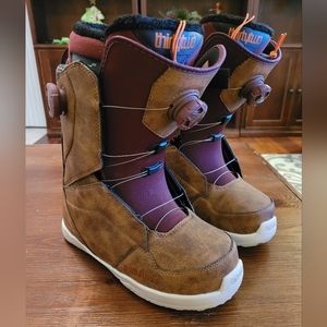 Women's thirtytwo snowboard boots